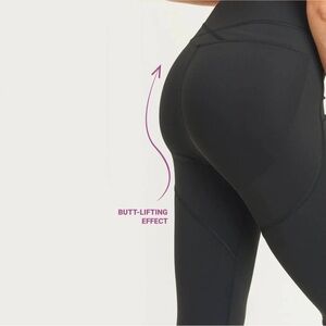 Mono B Black Sculpting Leggings